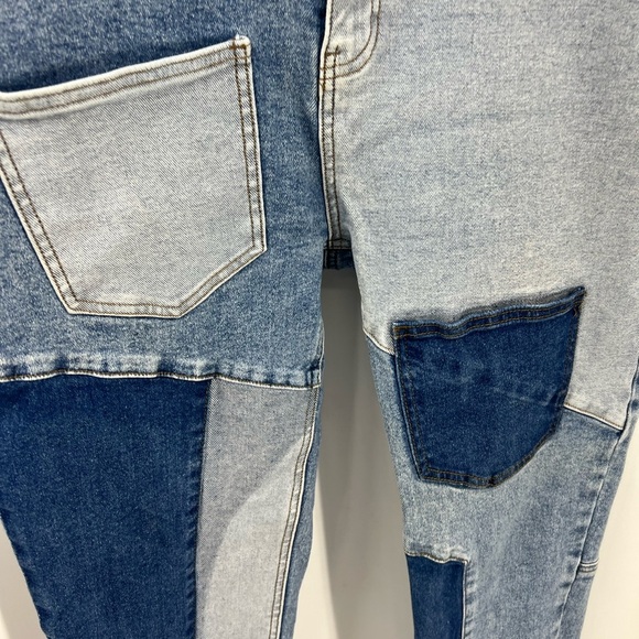 Akira deconstructed, patchwork, frayed bell, bottom, jeans, 17/32 - Picture 4 of 12
